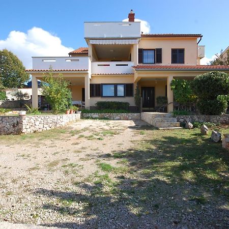 Apartments Snjezana By El-Pi Tours Njivice Εξωτερικό φωτογραφία