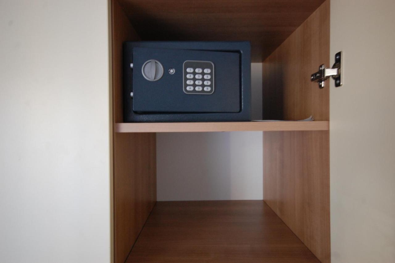 Apartments Snjezana By El-Pi Tours Njivice Εξωτερικό φωτογραφία
